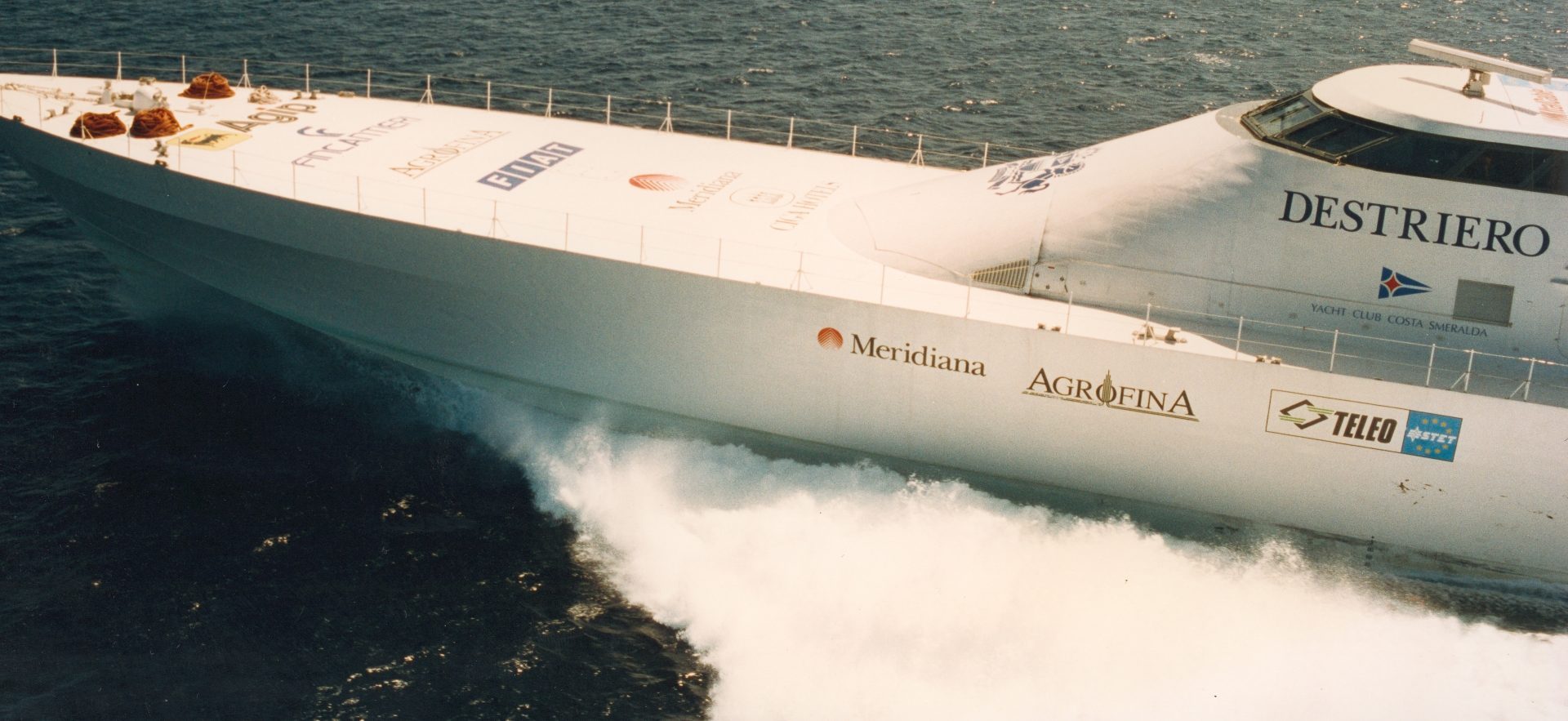 Nave Destriero